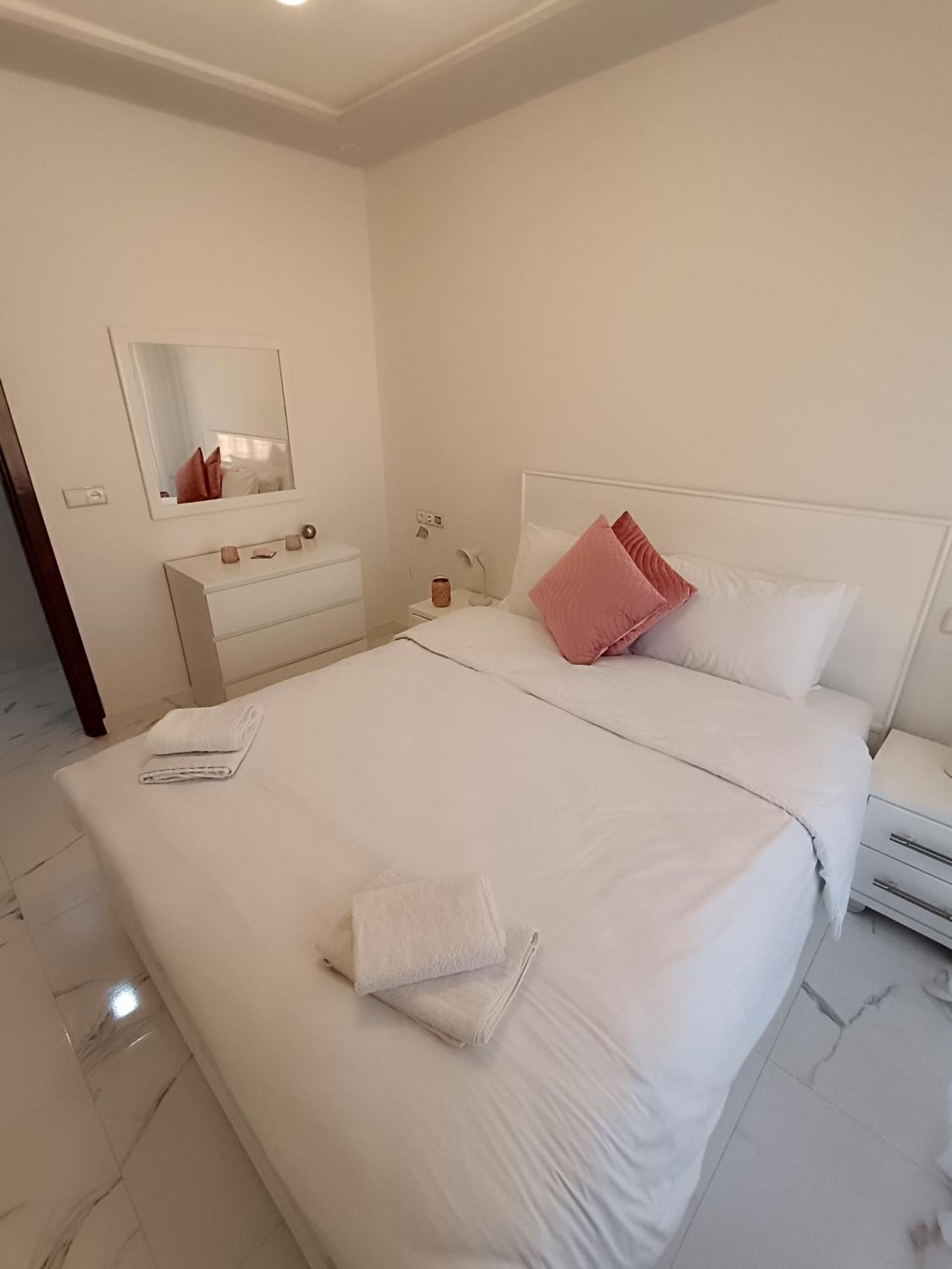 Apartamento La Jolie Al Jadid Nador Exterior foto